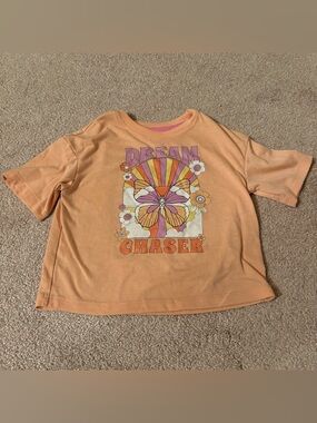 art class Peach Graphic 'Dream Chaser' Butterfly Tee girls small 6/7